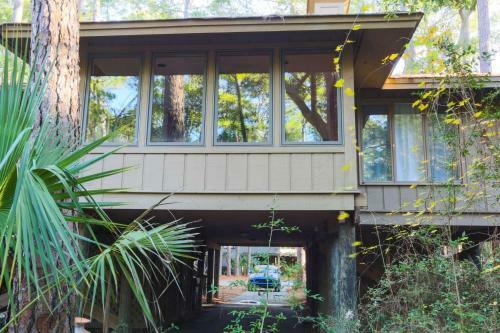 Marsh Woods Cottage