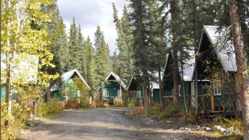 Lodge The Perch Resort
