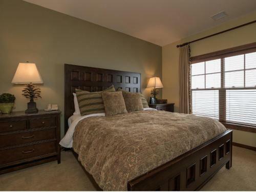 2 Br: Soaring Eagle 202