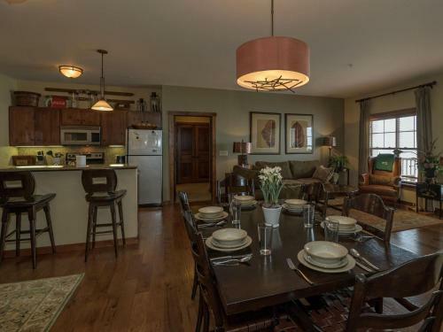 2 Br: Soaring Eagle 202