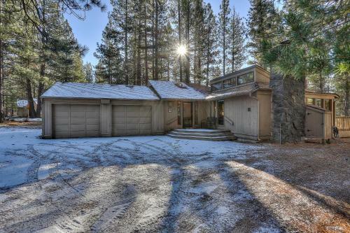 11 Pine Mt-ac-hot Tub-4br/4ba