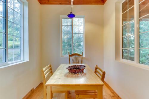 Camano Writer's Cottage