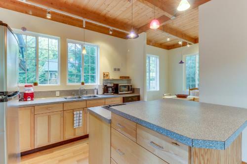 Camano Writer's Cottage
