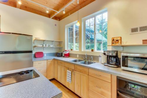 Camano Writer's Cottage