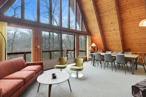Hickory Hill Cottage