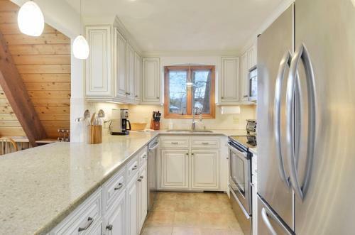 Hickory Hill Cottage