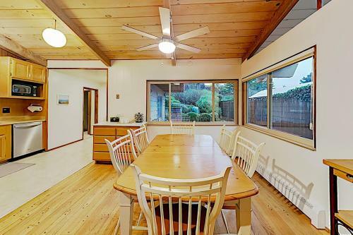 25 Toad Hollow Home
