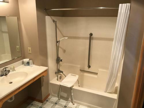 Superior Ridge Resort Motel