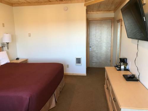 Superior Ridge Resort Motel