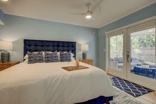 Sapphire Shores Pool Home