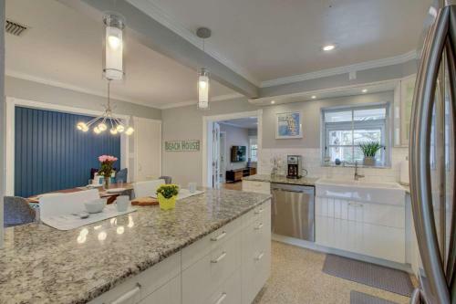 Sapphire Shores Pool Home