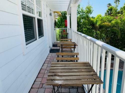 Hotel Coconut Inn