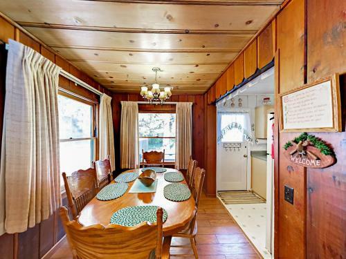 4025 Azure Avenue Home