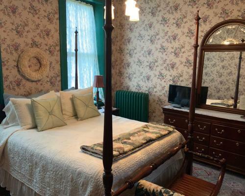 Bed & Breakfast Susquehanna Manor Inn