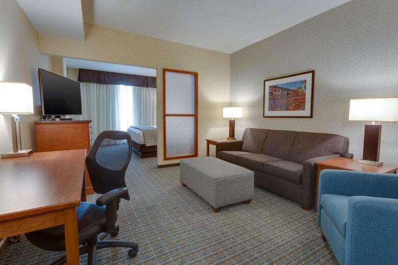 Drury Plaza Hotel St. Louis St. Charles