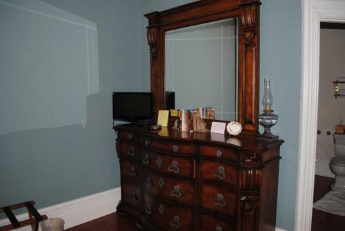 Trinkle Mansion Bed & Breakfast