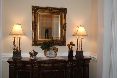 Trinkle Mansion Bed & Breakfast