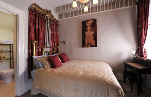 Noe's Nest Bed And Breakfast