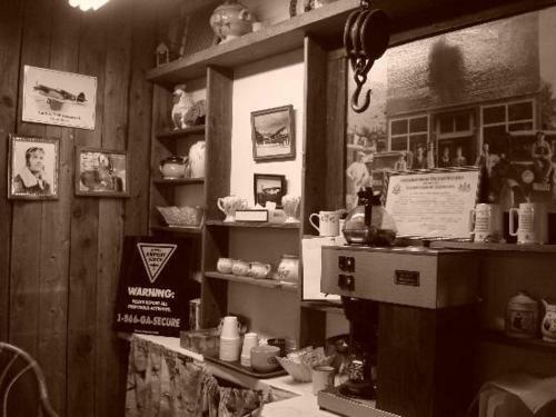 Bunkhouse Motel