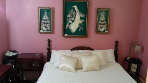 The Mays Place Bed And Breakfast