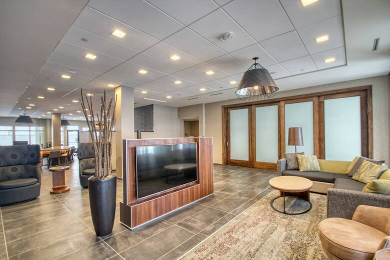 Hotel Courtyard By Marriott Fargo