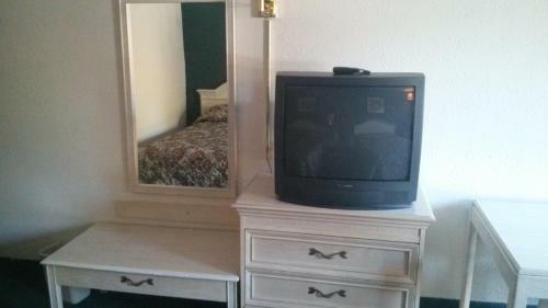 Motel Quality Quarters Inn
