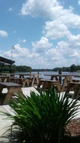 Astor Bridge Marina And Motel