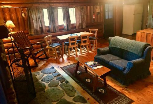 Lodge Rustic Log Cabins