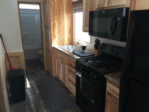 Sunset Lakes Rv Resort