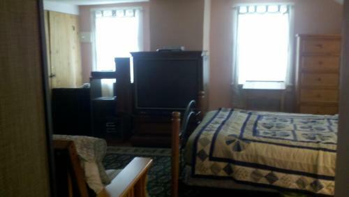 1805 House Bed & Breakfast