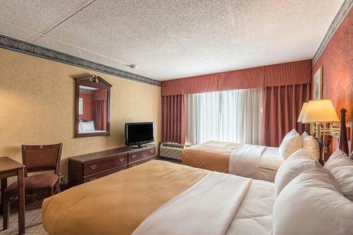 Suburban Extended Stay Hotel