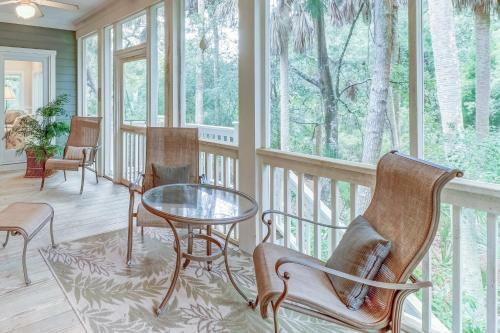 1006 Crooked Oaks Lane