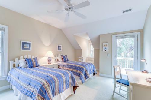 1006 Crooked Oaks Lane