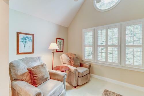 1006 Crooked Oaks Lane