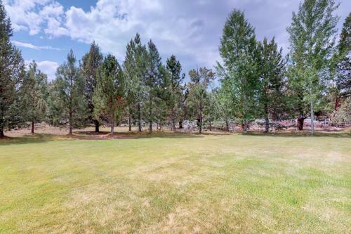 Bend Mountain View Retreat
