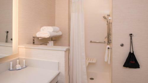 Hotel Fairfield Inn & Suites By Marriott Akron Stow