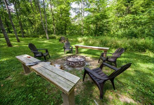 Sycamore - Hocking Hills Cabin