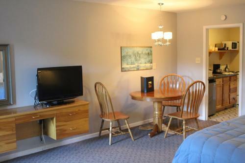 Hotel Catskill Seasons Inn