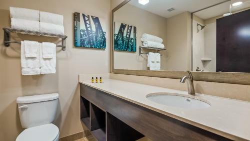 Best Western Plus Centralia Hotel & Suites
