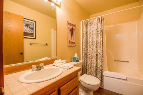 Skyline Condo 13