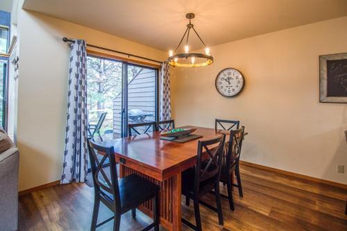 Skyline Condo 13