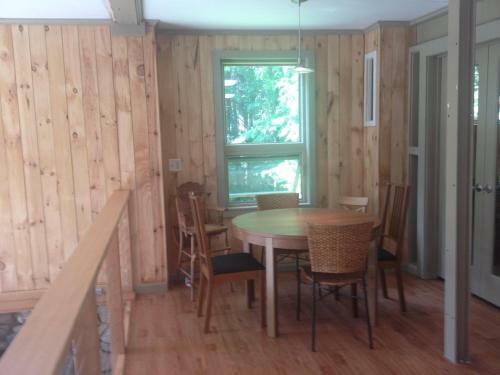 Crossett Hill Lodge