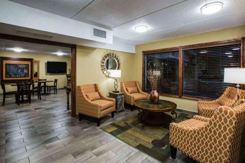 Hotel Americinn By Wyndham Baxter Brainerd