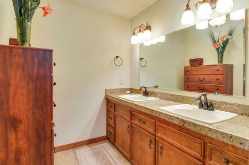 Conifer 9 Five-bedroom Home