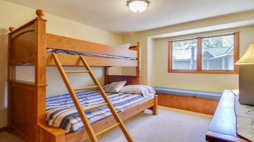 Conifer 9 Five-bedroom Home