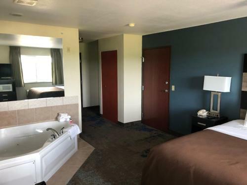 Hotel Americinn By Wyndham Maquoketa