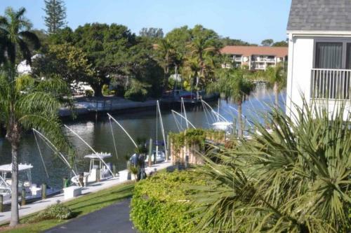 Mariner Pointe