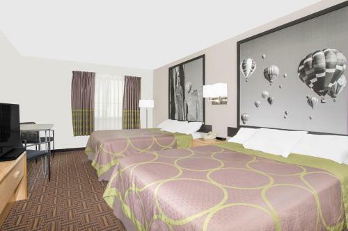 Hotel Super 8 By Wyndham Bloomfield