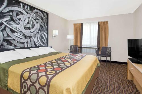 Hotel Super 8 By Wyndham Bloomfield