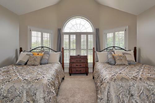 Pleasanton Courtyard Bed And Breakfast